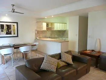 Aparthotel Bermuda Villas Sunshine Coast